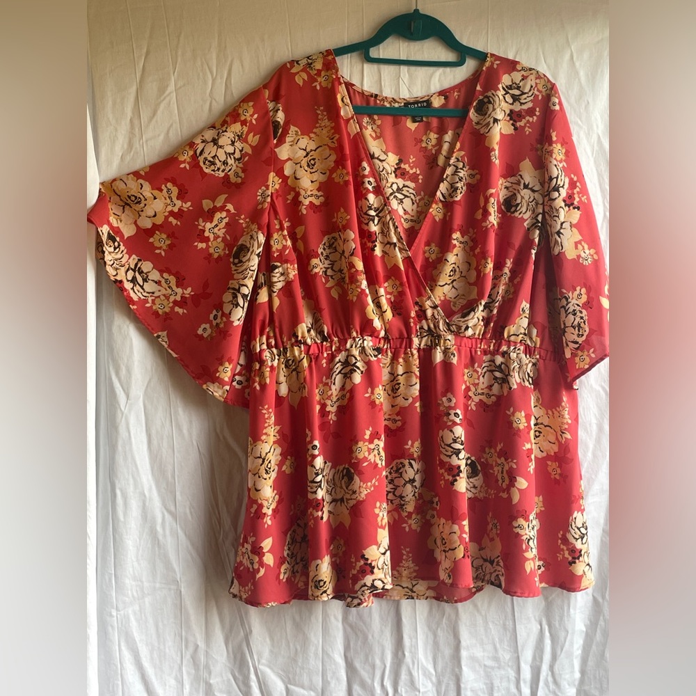 Torrid Lily Faux Wrap Georgette Babydoll Blouse. Size 3 or 22/24